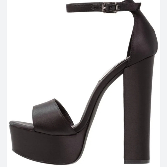 Steve Madden Platform Sandals Black Satin Size 9  Revolve - Picture 2 of 15